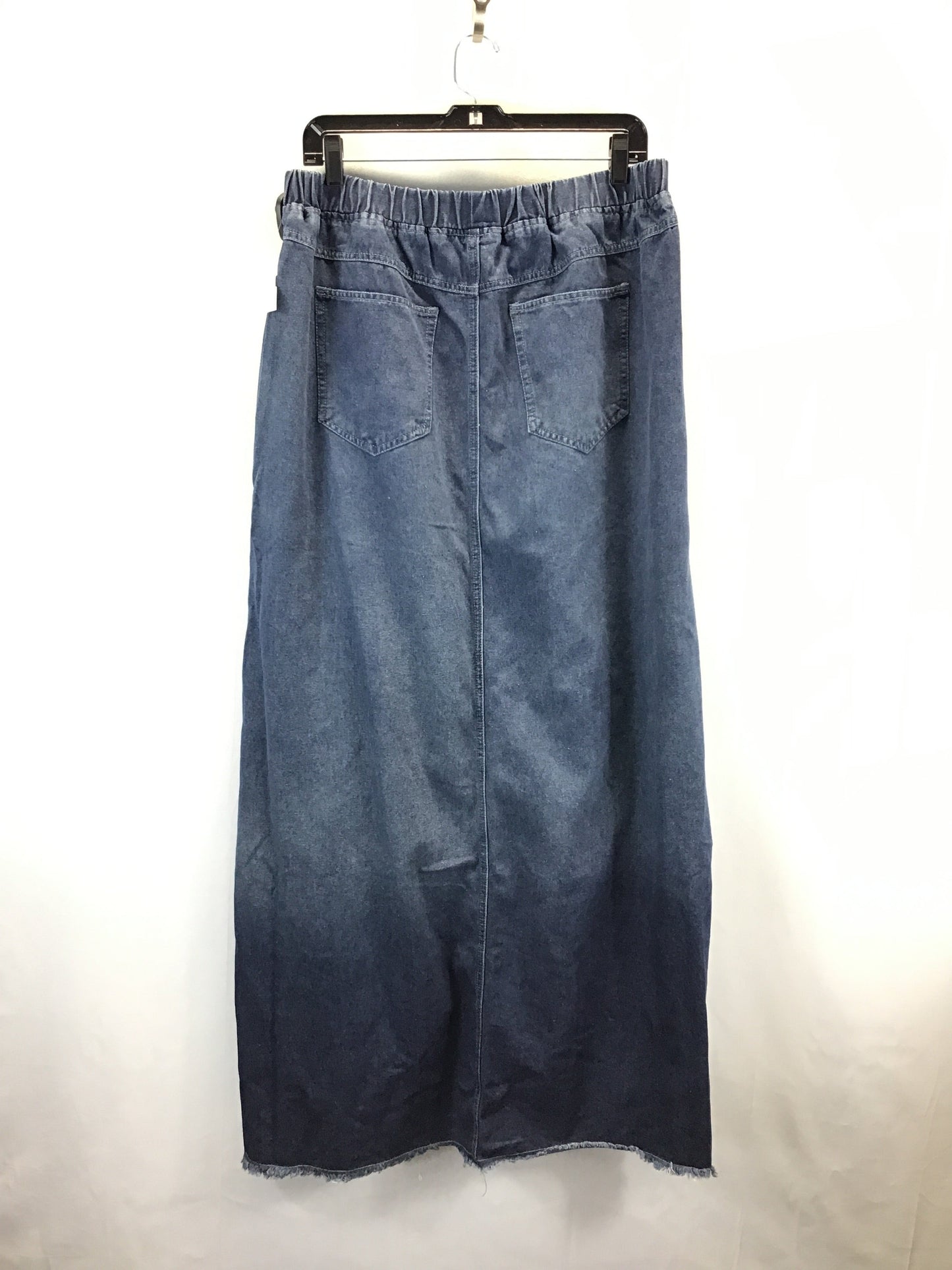 Skirt Maxi By Clothes Mentor In Blue Denim, Size: 4x