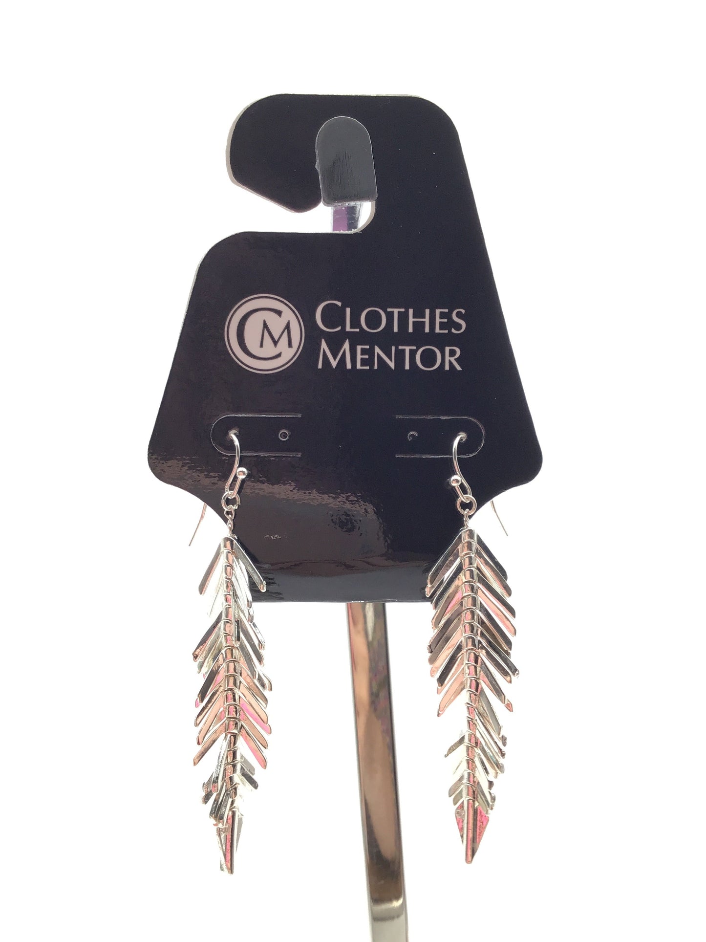 Earrings Dangle/drop By Clothes Mentor