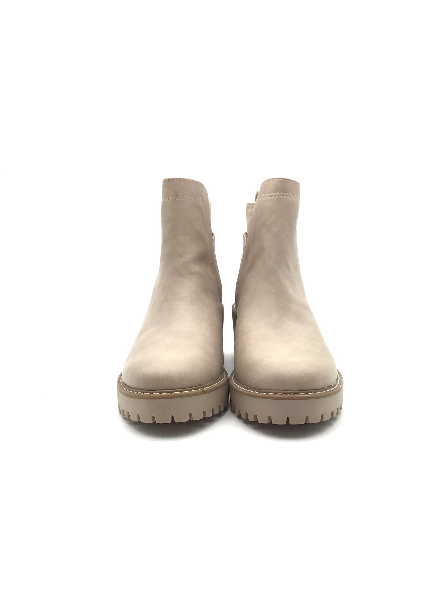 Boots Ankle Flats By Dolce Vita In Beige, Size: 9.5