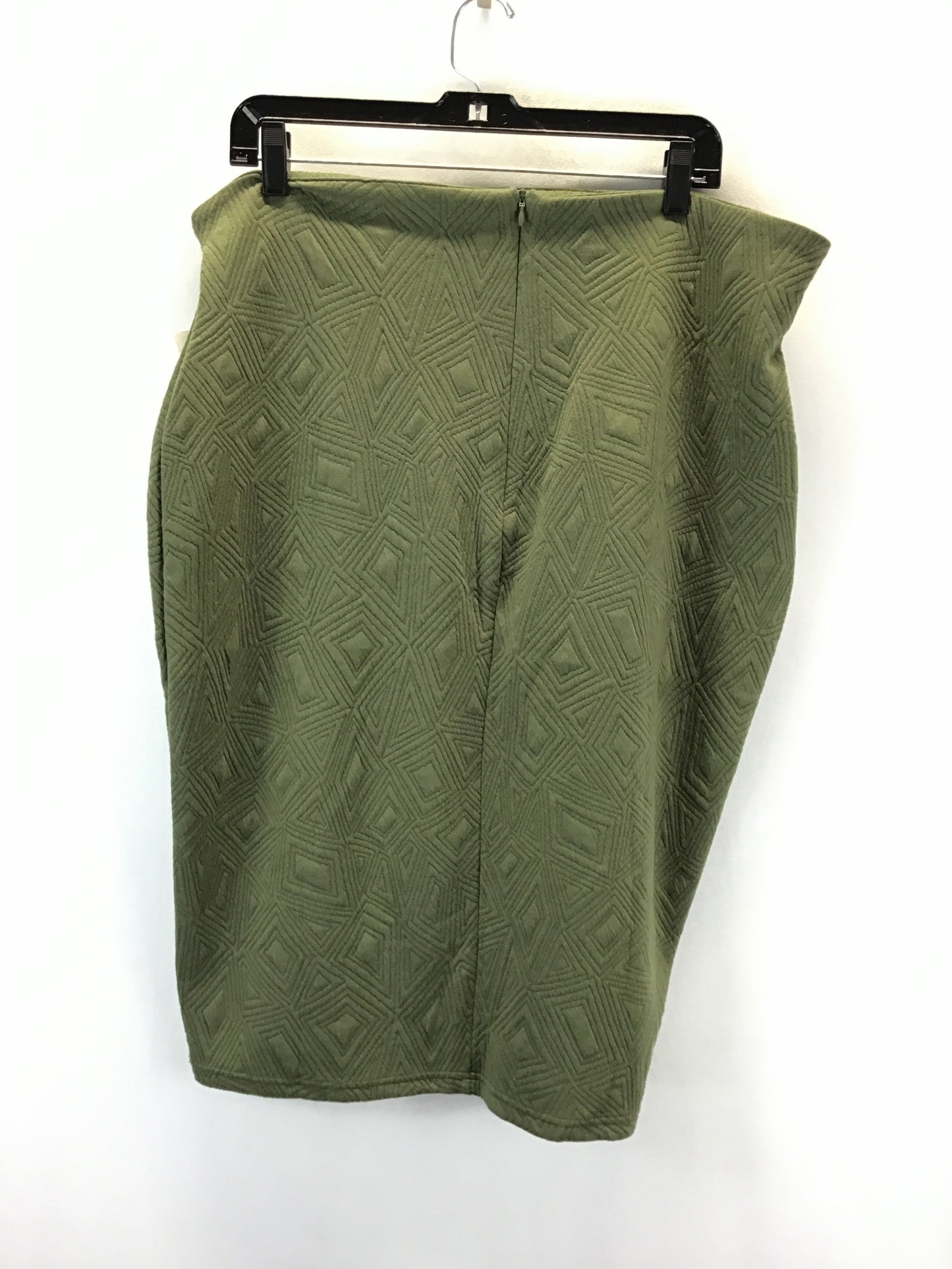 Skirt Midi By Clothes Mentor In Green, Size: 2x