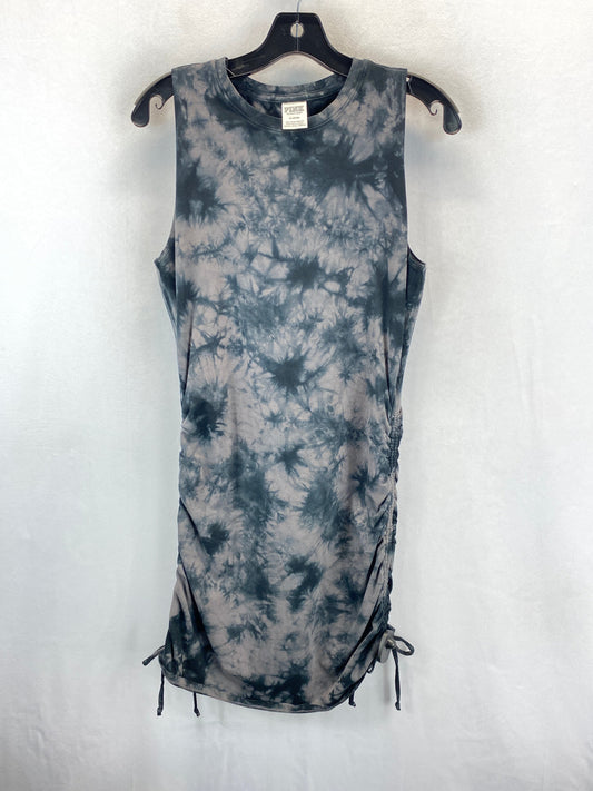 Dress Casual Midi By Pink  Size: M