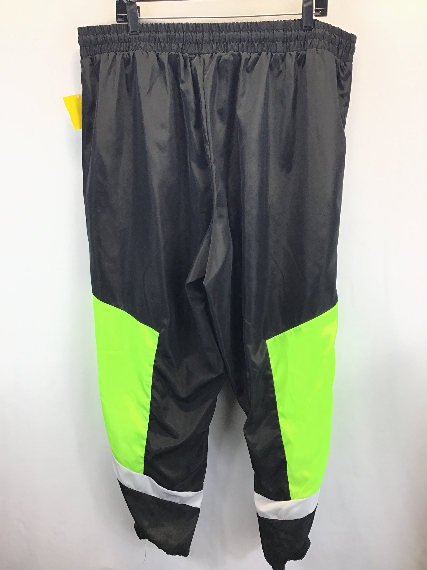 Athletic Pants By New Look  Size: 2x