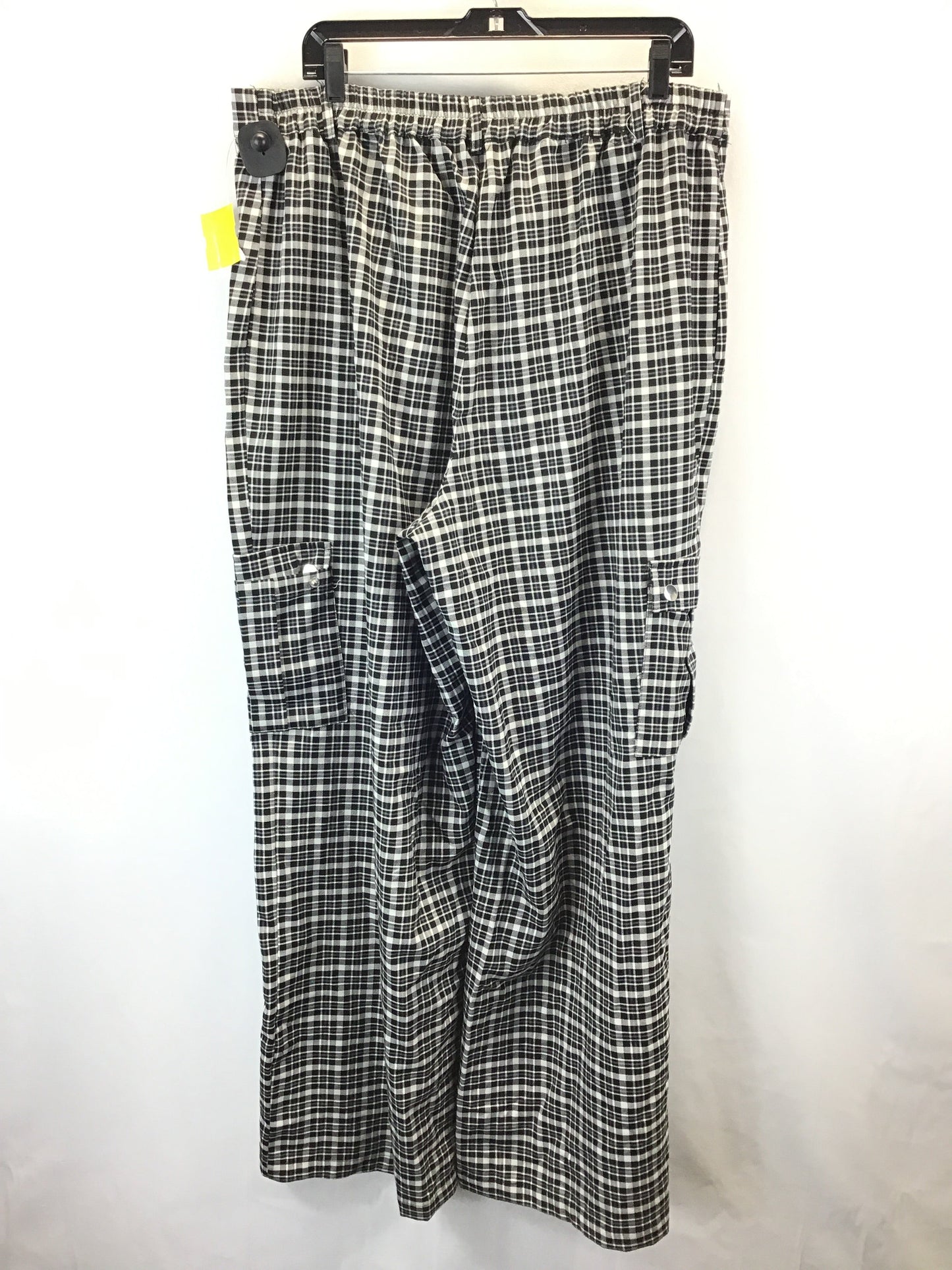 Pants Ankle By Forever 21 In Plaid, Size: 2x