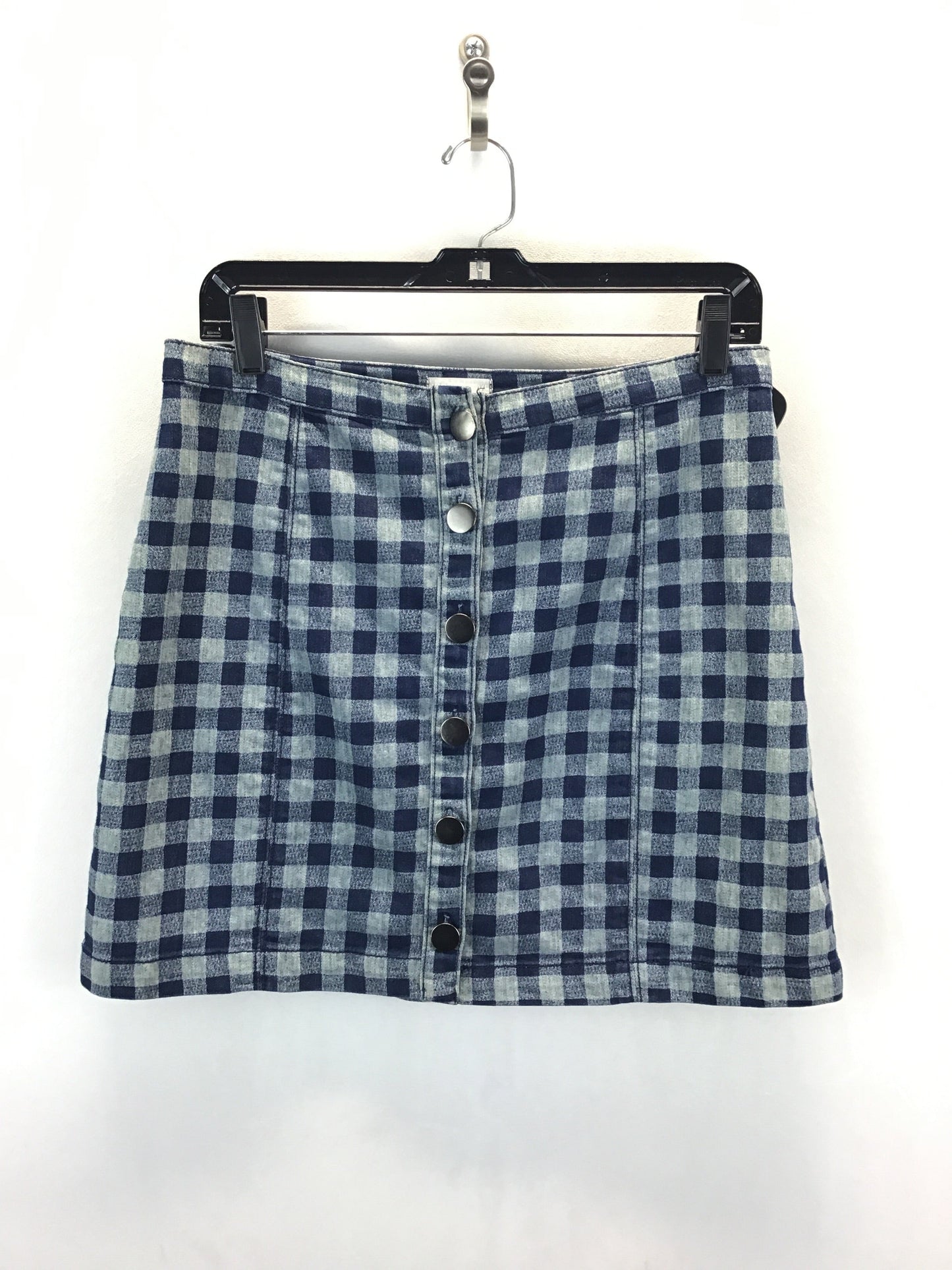 Skirt Mini & Short By Cooperative In Plaid, Size: M