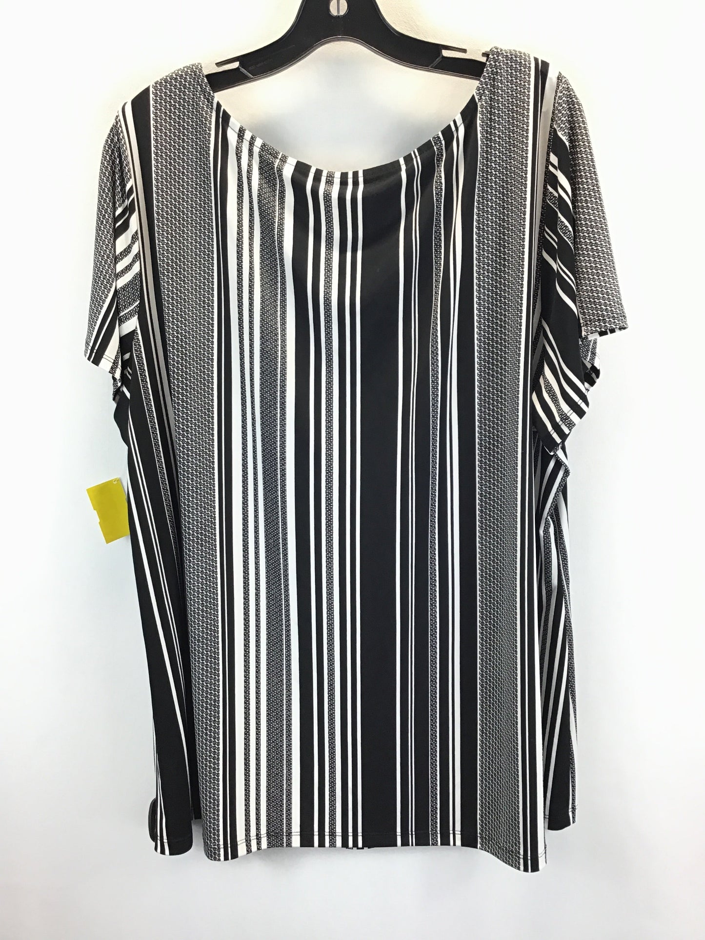 Black & White Top Short Sleeve Worthington, Size 3x