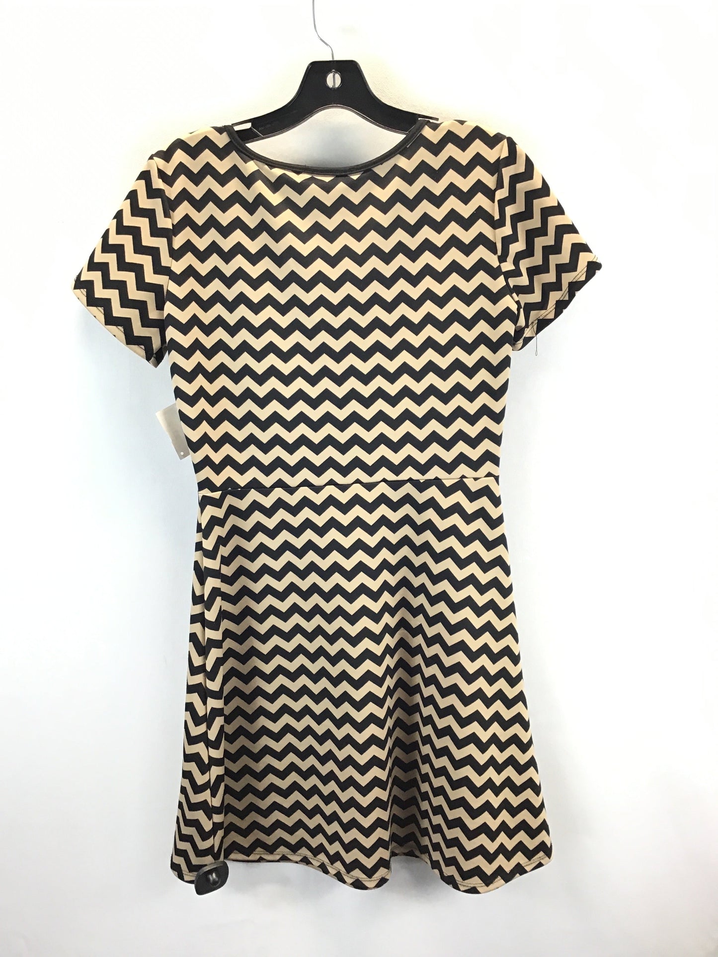 Dress Casual Short By Annabelle In Black & Tan, Size: M