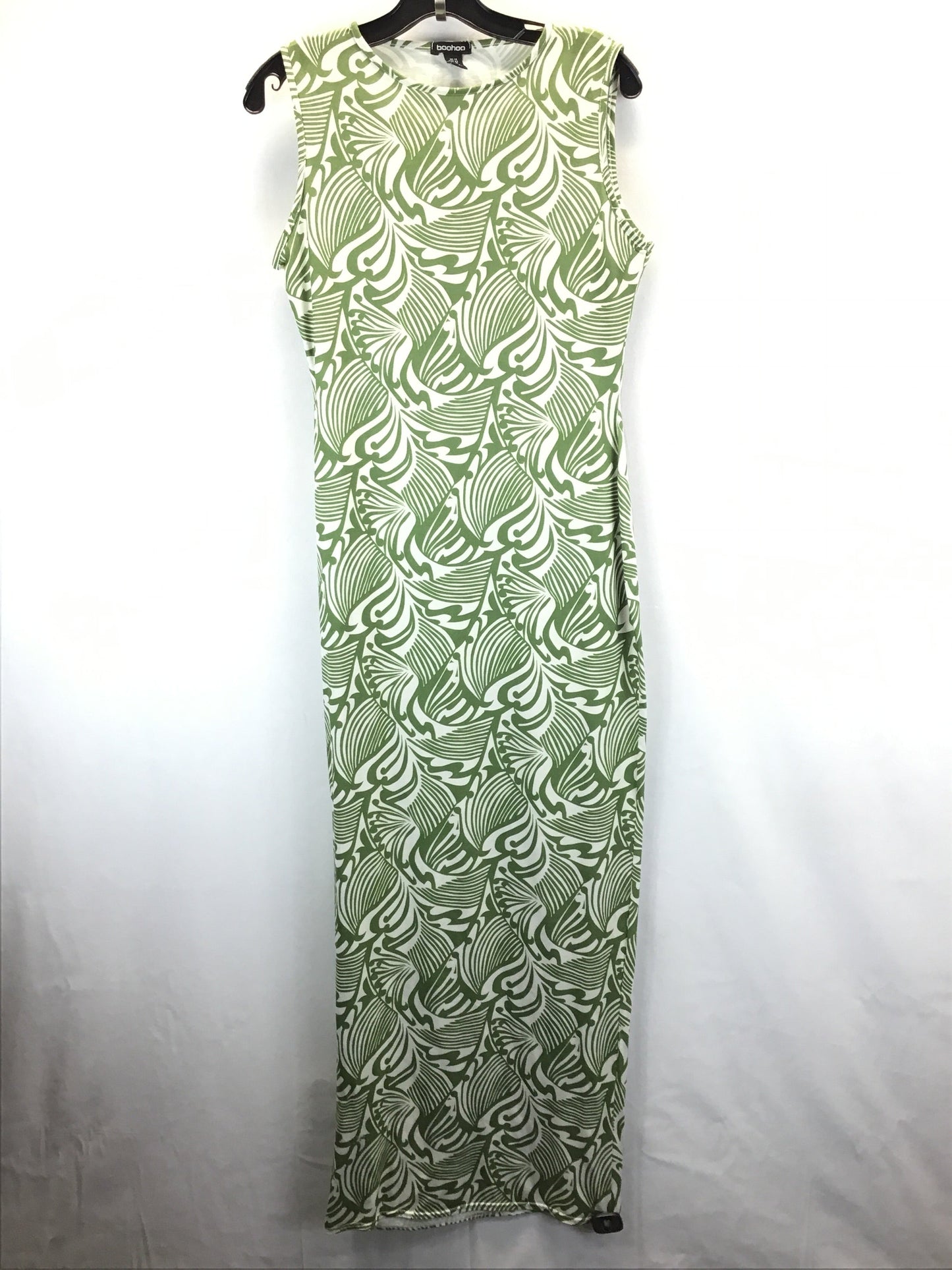 Green & White Dress Casual Maxi Boohoo Boutique, Size M