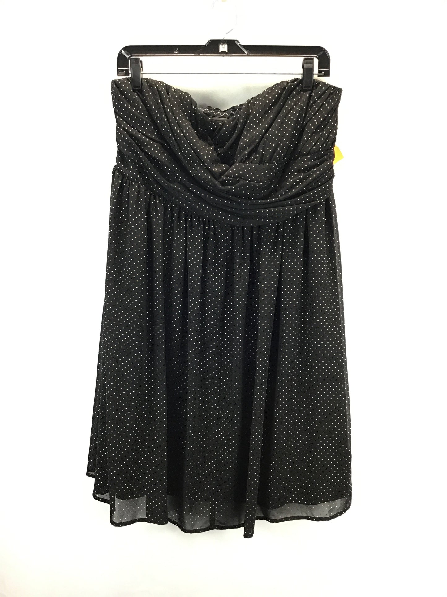 Dress Casual Short By Lane Bryant In Black & Gold, Size: Xl