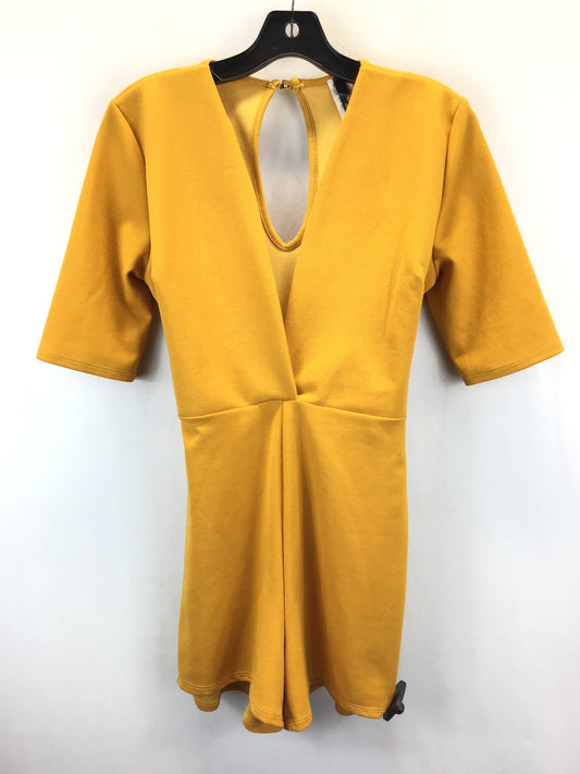 Yellow Romper Clothes Mentor, Size M