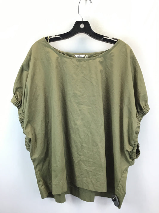 Green Top Short Sleeve Clothes Mentor, Size 2x