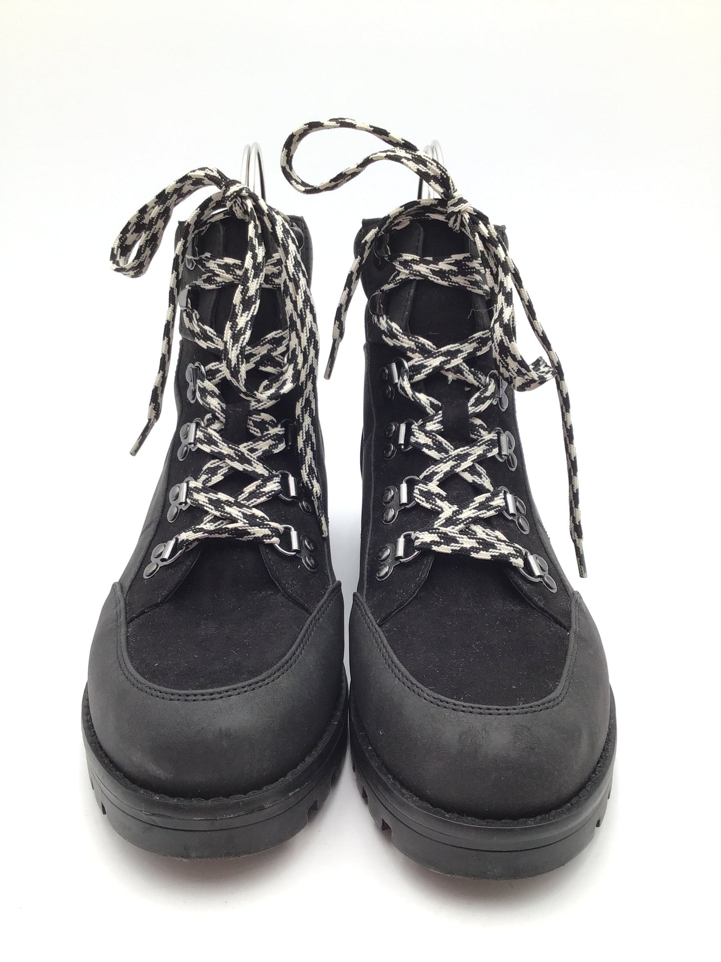 Boots Hiking By Crown Vintage In Black, Size: 9