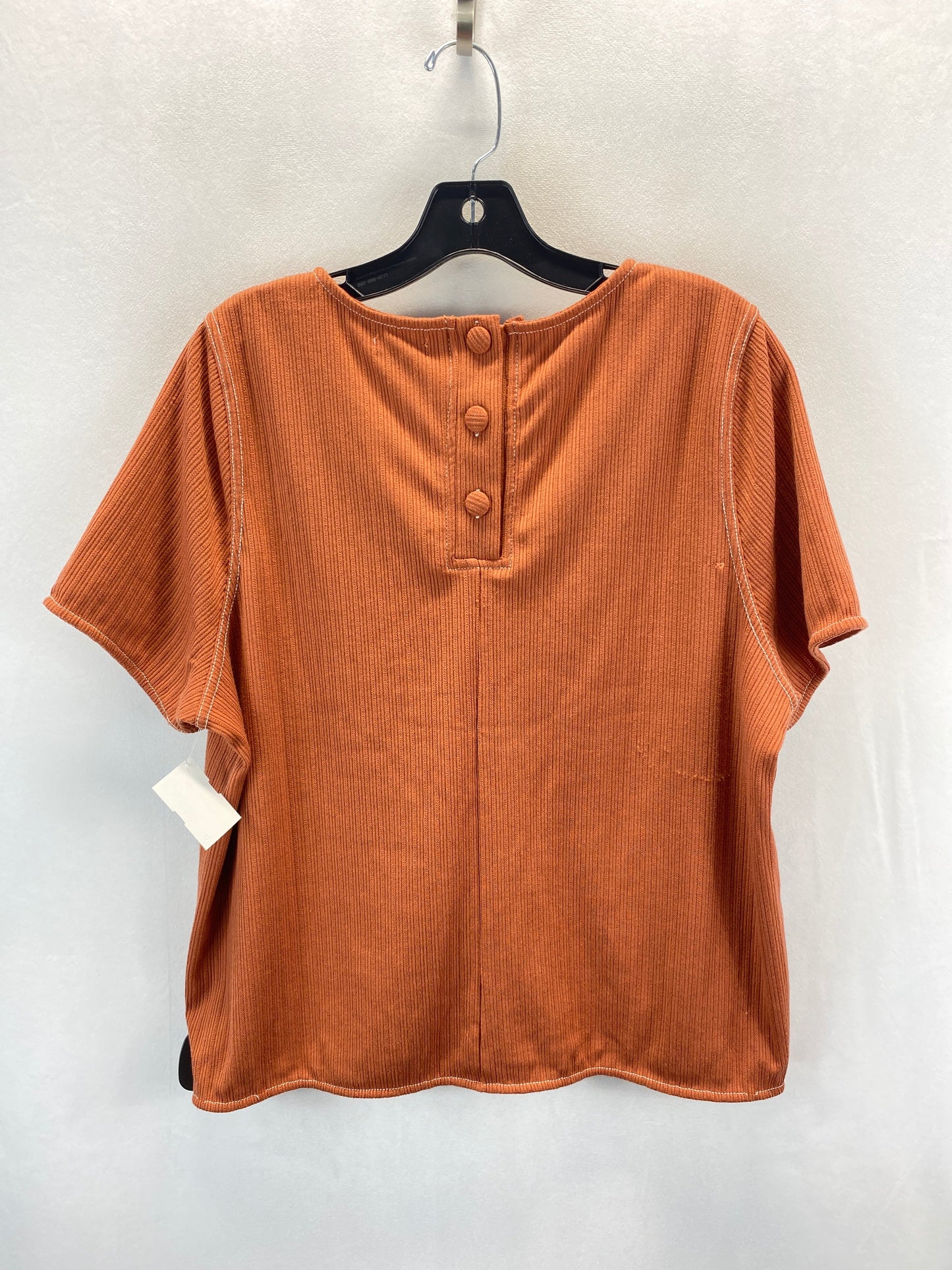 Top Short Sleeve By Roolee In Orange, Size: L