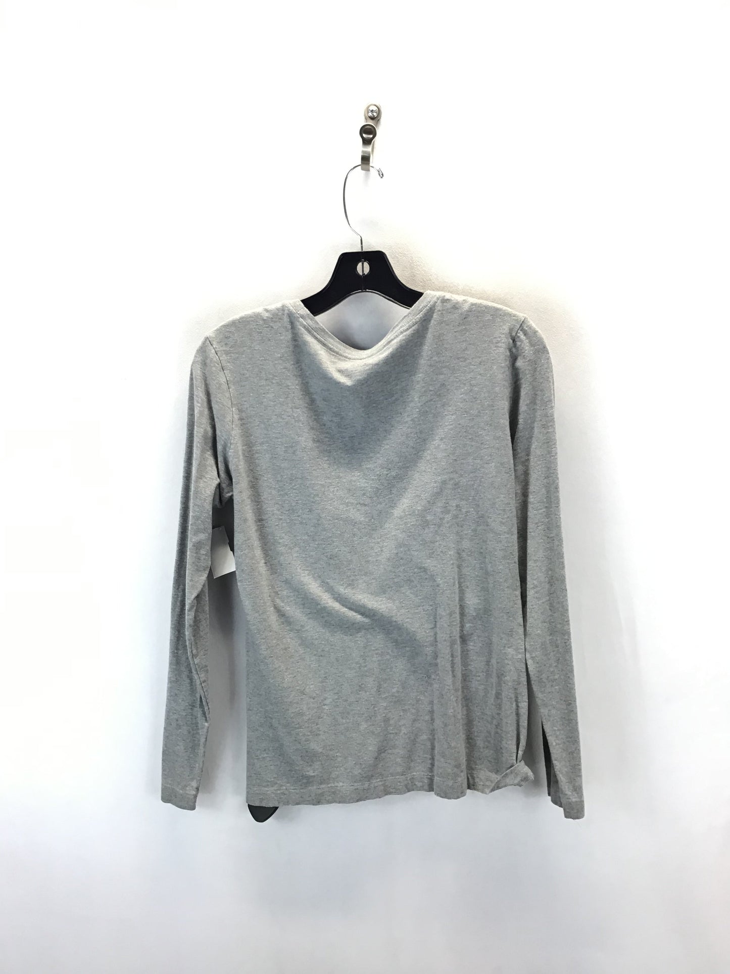 Athletic Top Long Sleeve Crewneck By Nike In Grey, Size: L