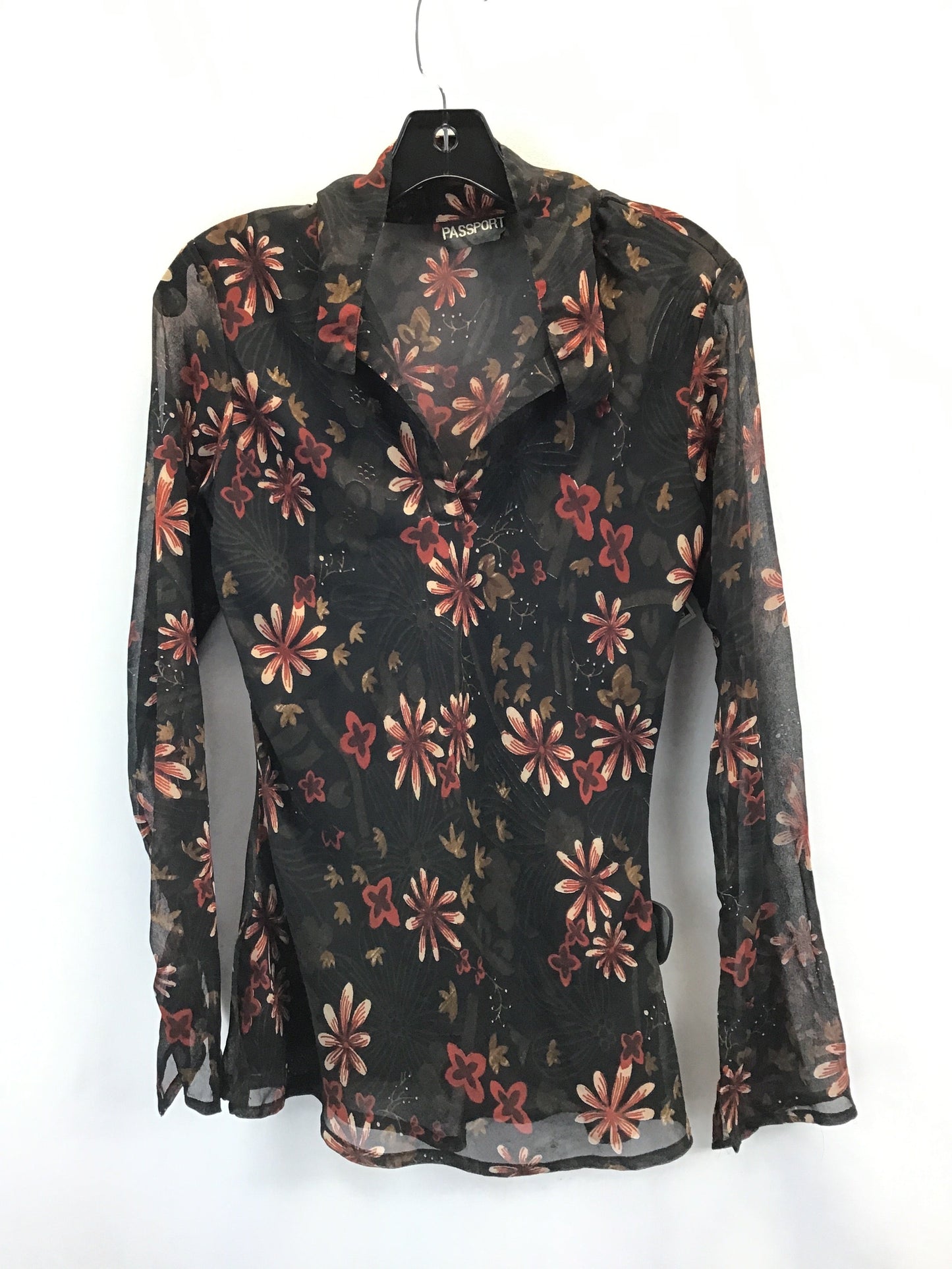 Top Long Sleeve By Passport In Floral Print, Size: M