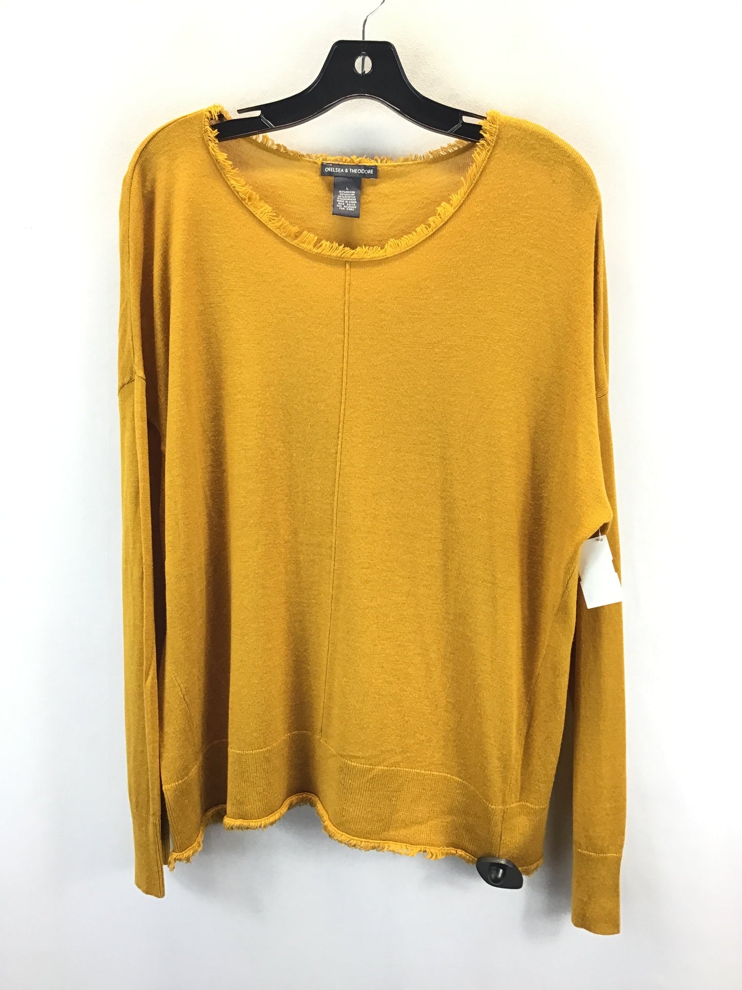 Sweater By Chelsea And Theodore In Gold, Size: L