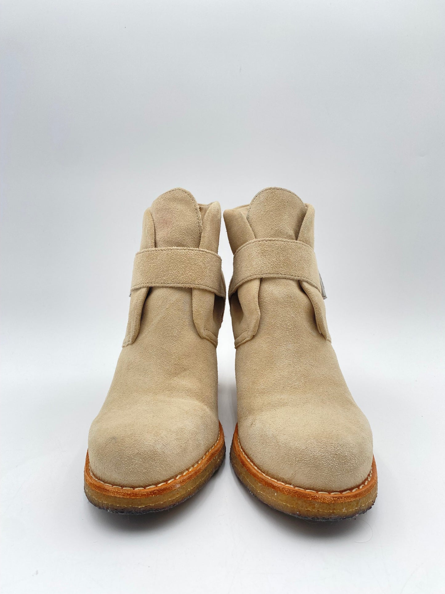 Boots Ankle Heels By Ugg In Cream, Size: 9