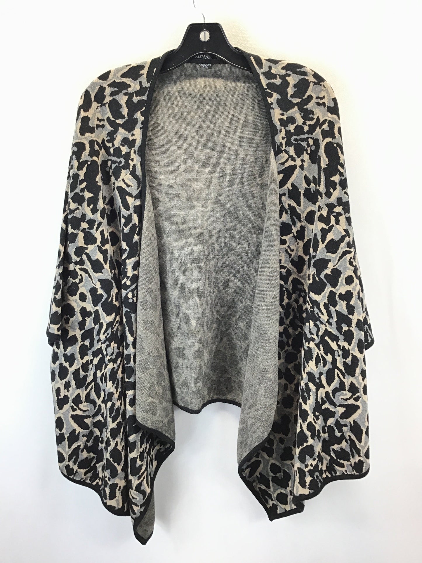 Shawl By Alfani In Animal Print, Size: S