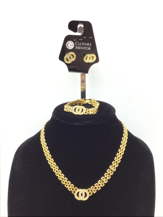 Necklace Set By Clothes Mentor  Size: 03 Piece Set