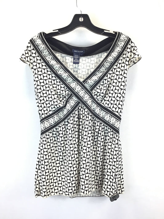 Top Sleeveless By Max Edition In Black & White, Size: L