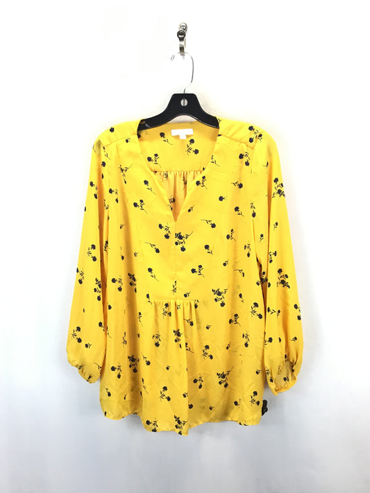 Top Long Sleeve By Clothes Mentor In Yellow, Size: 1x