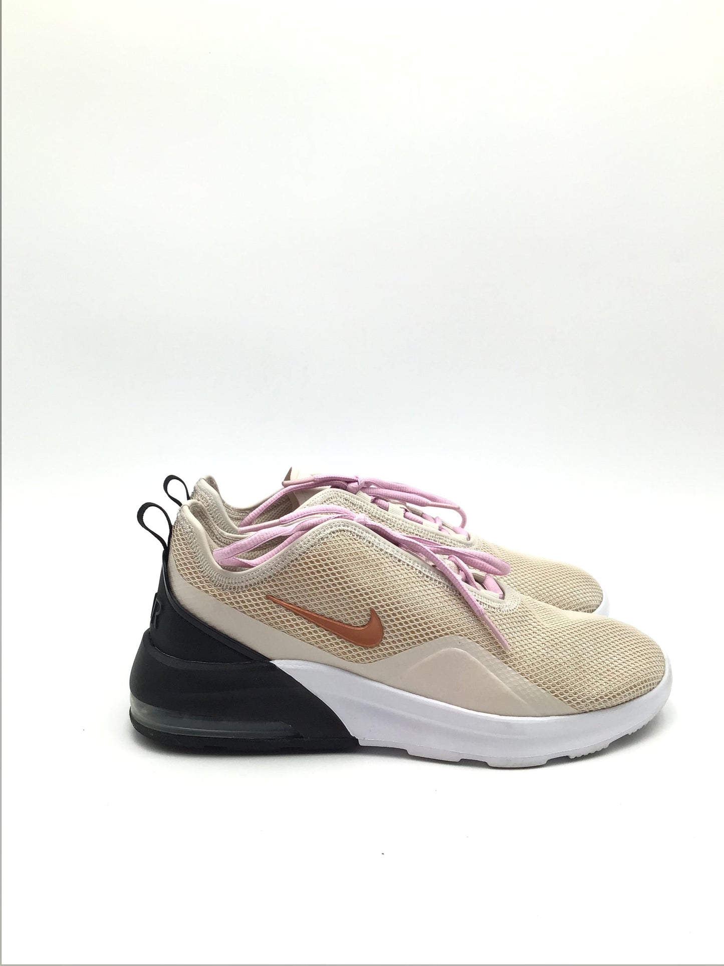 Shoes Athletic By Nike In Beige, Size: 9