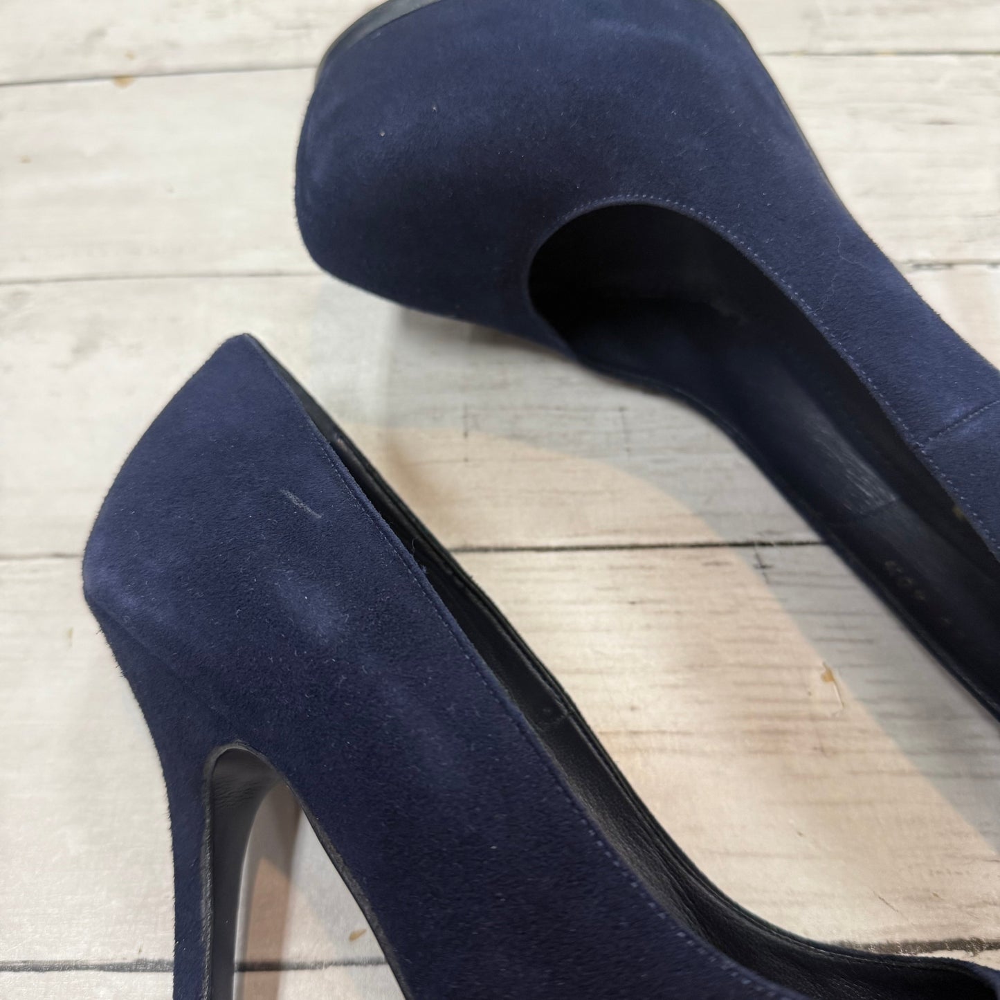 Shoes Luxury Designer By Yves Saint Laurent In Navy, Size: 10.5