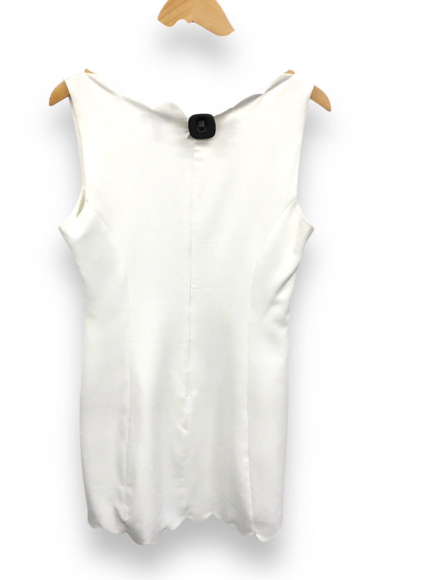 Dress Casual Short By Aqua In White, Size: M