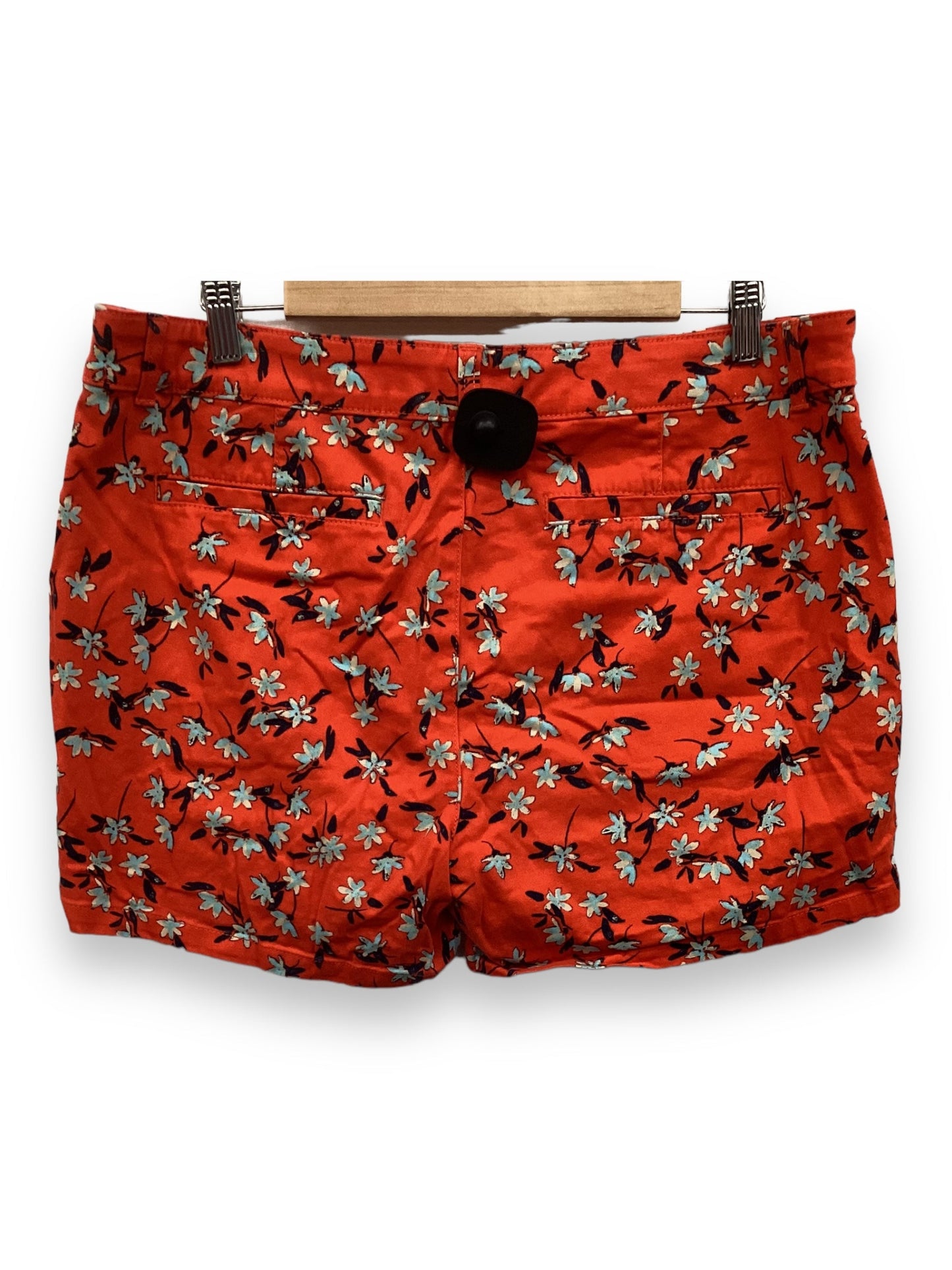 Red Shorts Ana, Size 16