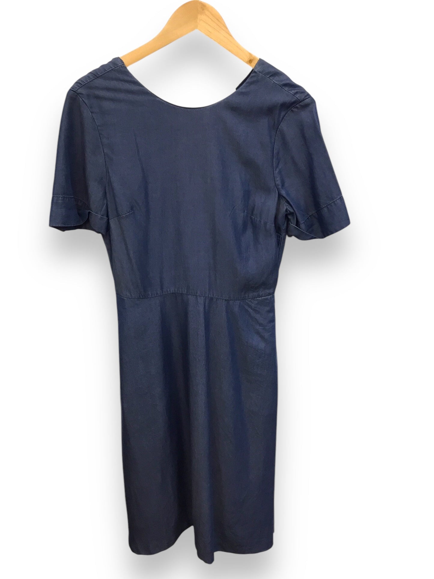 Dress Casual Midi By Banana Republic In Denim, Size: 4