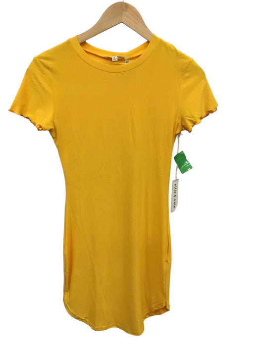 Dress Casual Short By Clothes Mentor In Yellow, Size: S