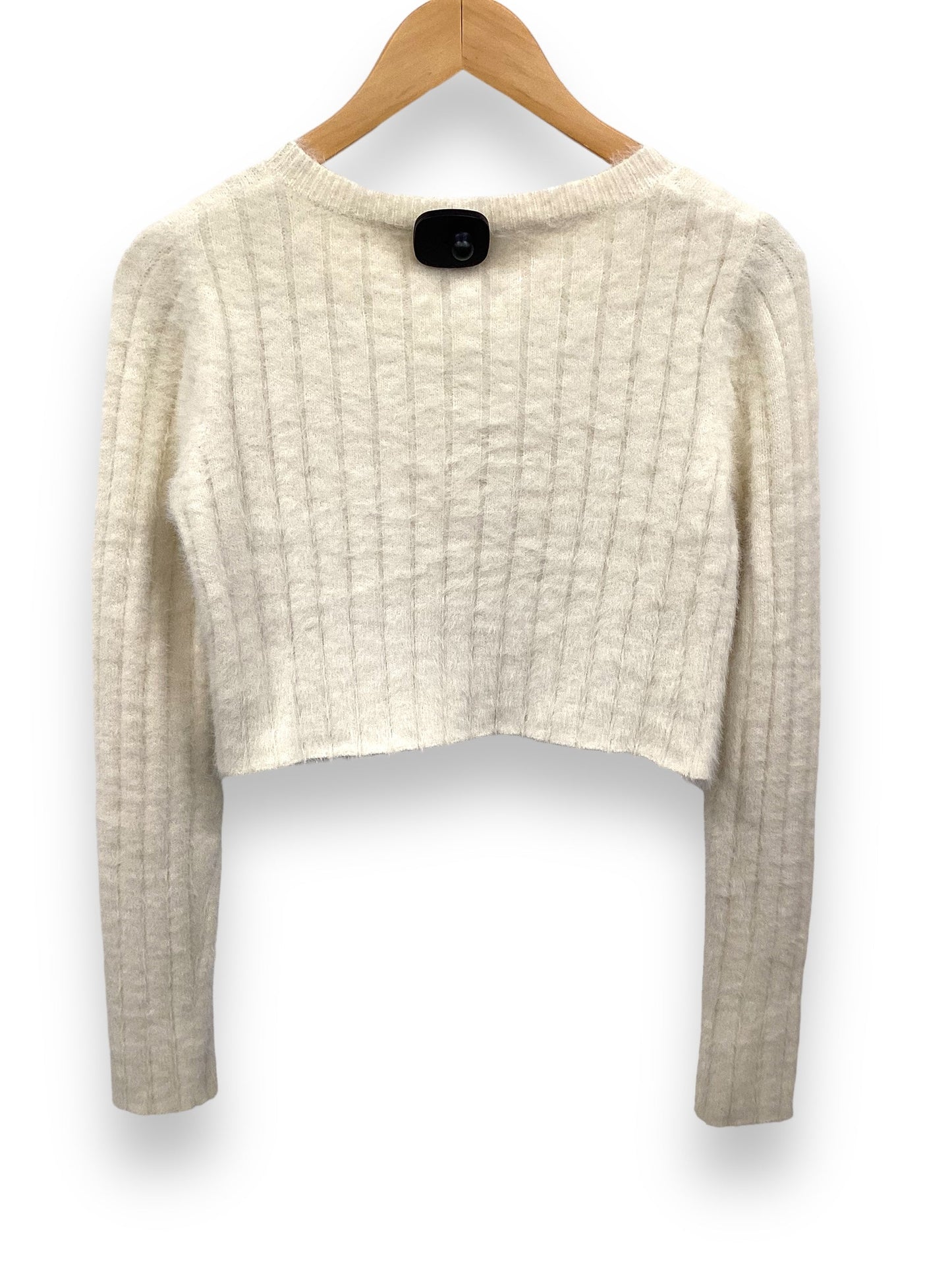 Cream Sweater Urban Outfitters, Size S
