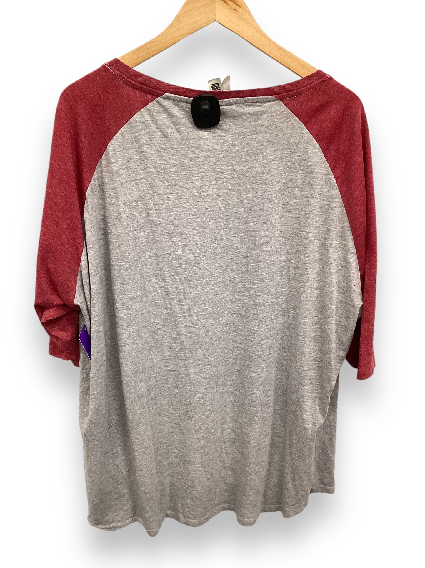 Top Short Sleeve By Clothes Mentor In Grey & Red, Size: 3x