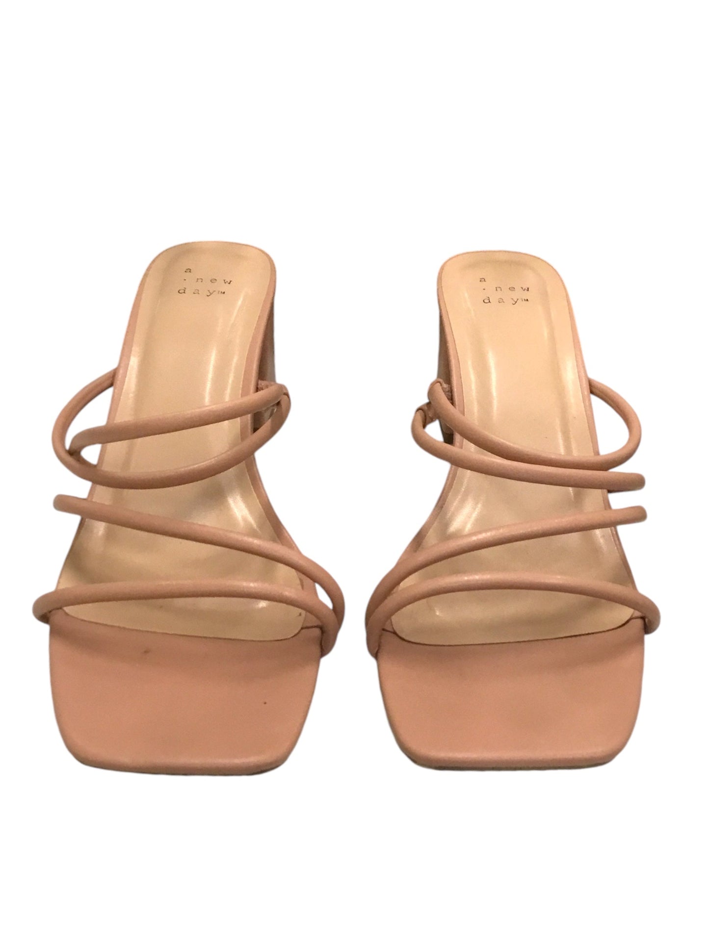 Shoes Heels Block By A New Day In Mauve, Size: 11