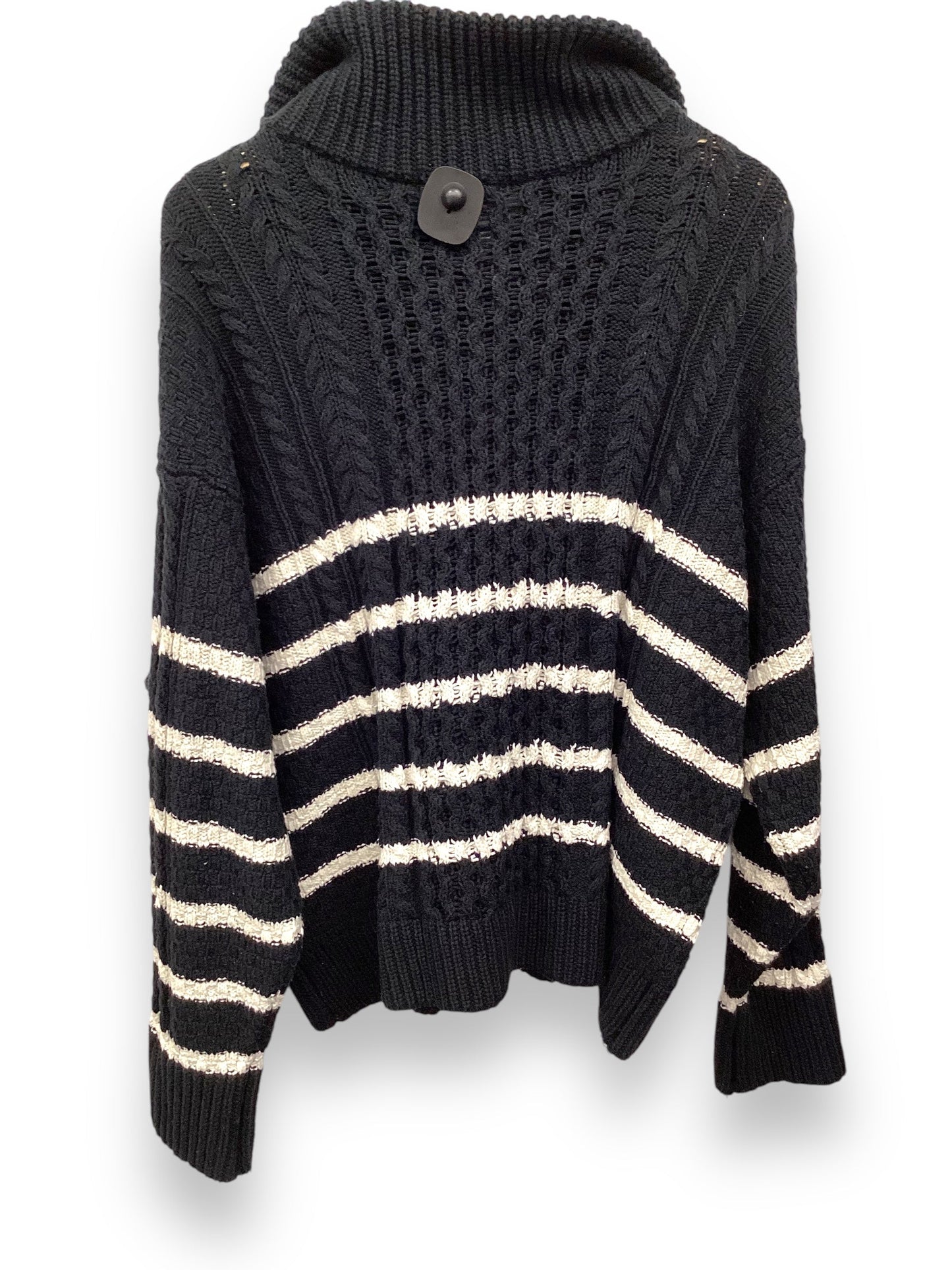 Sweater By Target In Black & White, Size: 2x