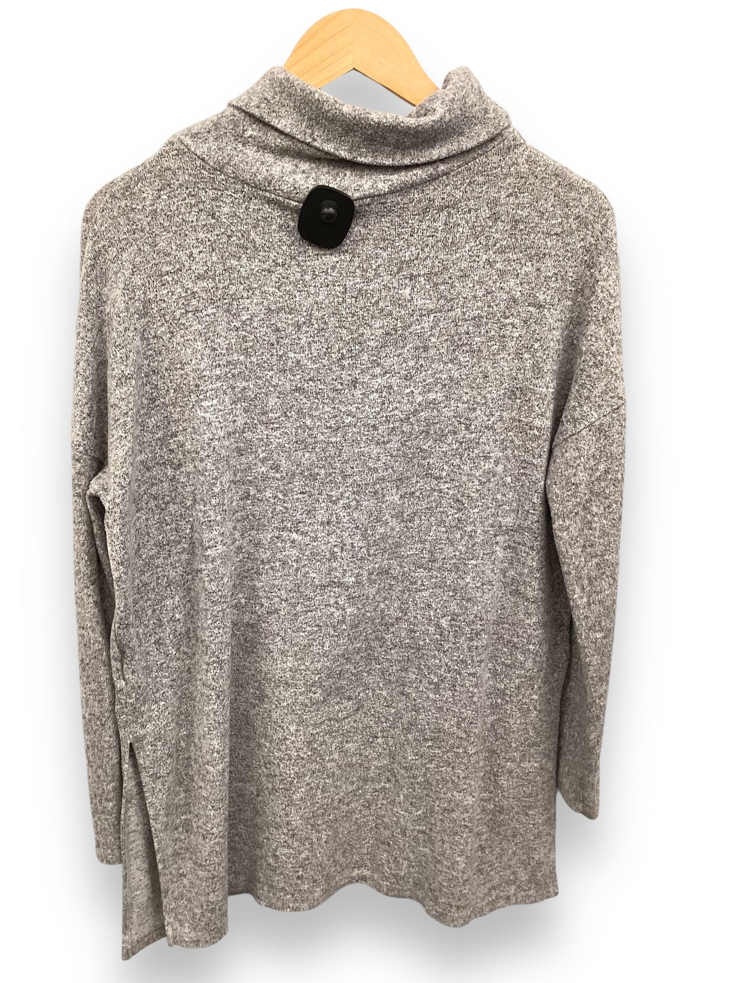 Top Long Sleeve By H&m In Grey, Size: S