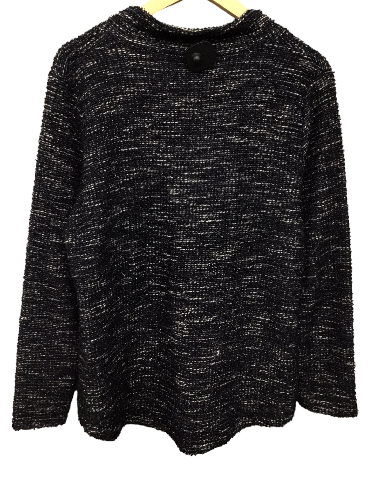 Black Sweater Clothes Mentor, Size L