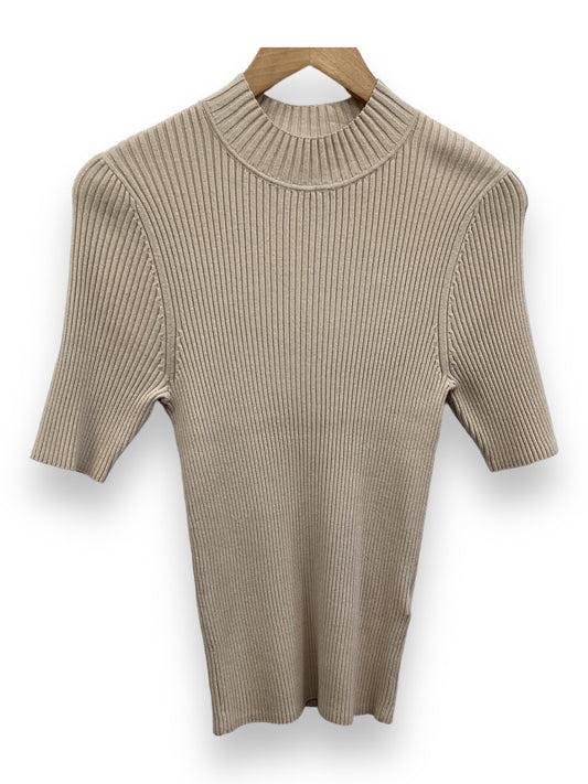 Tan Sweater Short Sleeve Banana Republic, Size L