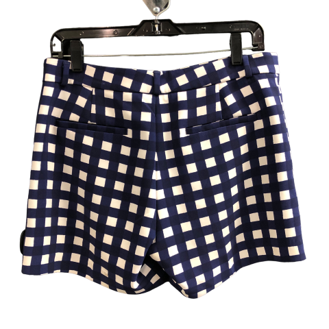 Blue & White Shorts Banana Republic, Size 6