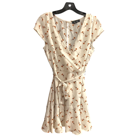 Dress Casual Short By Trixxi In White, Size: L