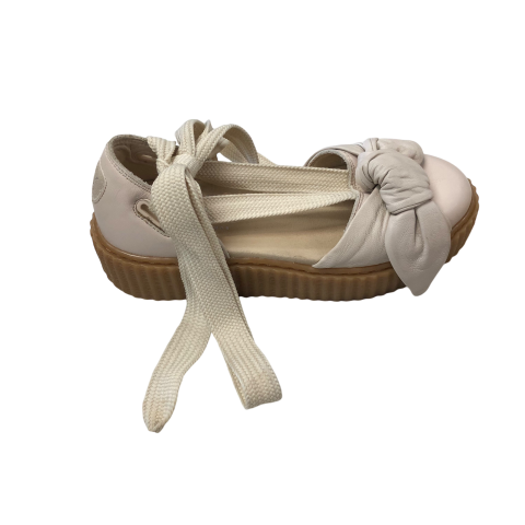 Sandals Flats By Steve Madden In Beige, Size: 5.5