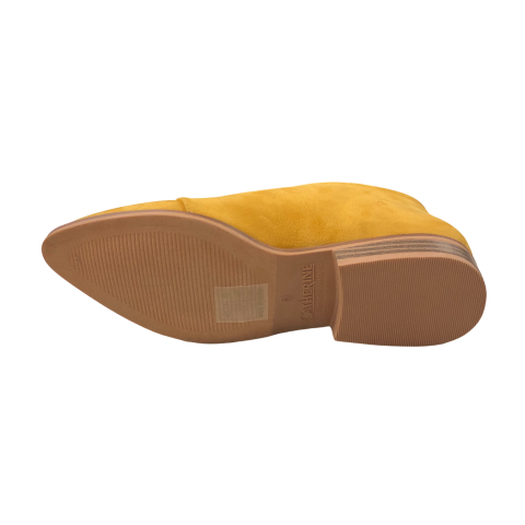 Shoes Flats By Catherine Malandrino In Yellow, Size: 6