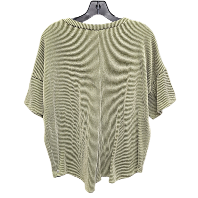 Green Top Short Sleeve Altard State, Size L