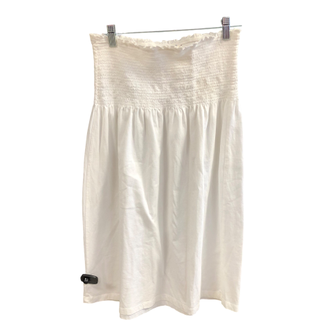 Dress Casual Short By Old Navy In White, Size: M