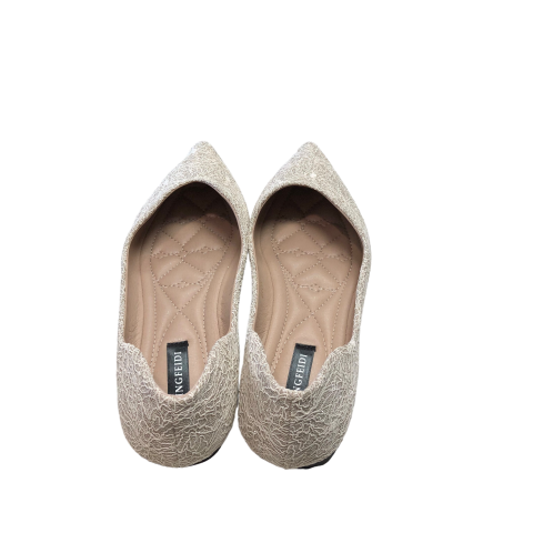 Cream Shoes Flats Cmc, Size 9.5