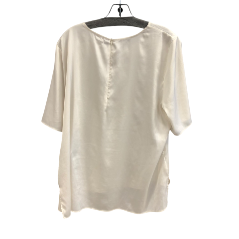 Top Short Sleeve By Chicos In White, Size: Xl