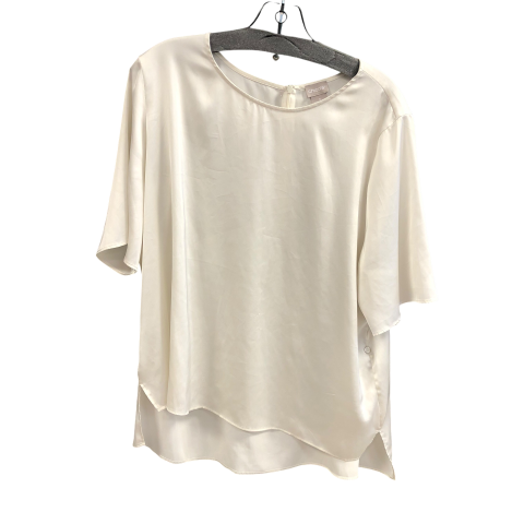 Top Short Sleeve By Chicos In White, Size: Xl