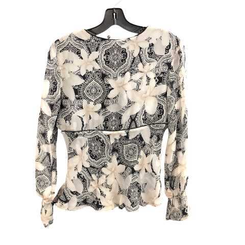 Top Long Sleeve By Clothes Mentor In Floral Print, Size: M