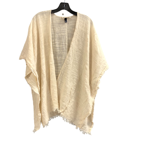 Kimono By Universal Thread In Beige, Size: Osfm