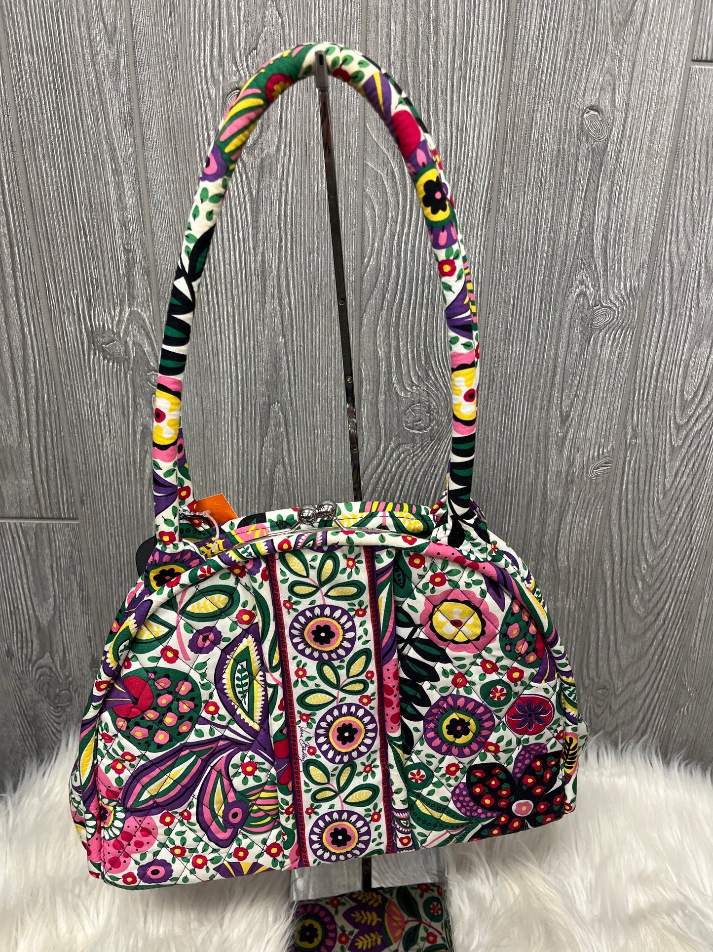 Handbag By Vera Bradley  Size: Medium