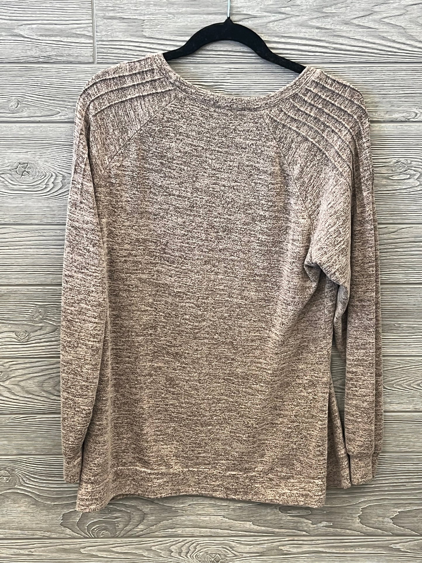 Top Long Sleeve By Clothes Mentor  Size: L